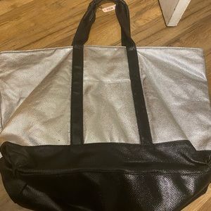 Brand new never used tags still attached Womens tote